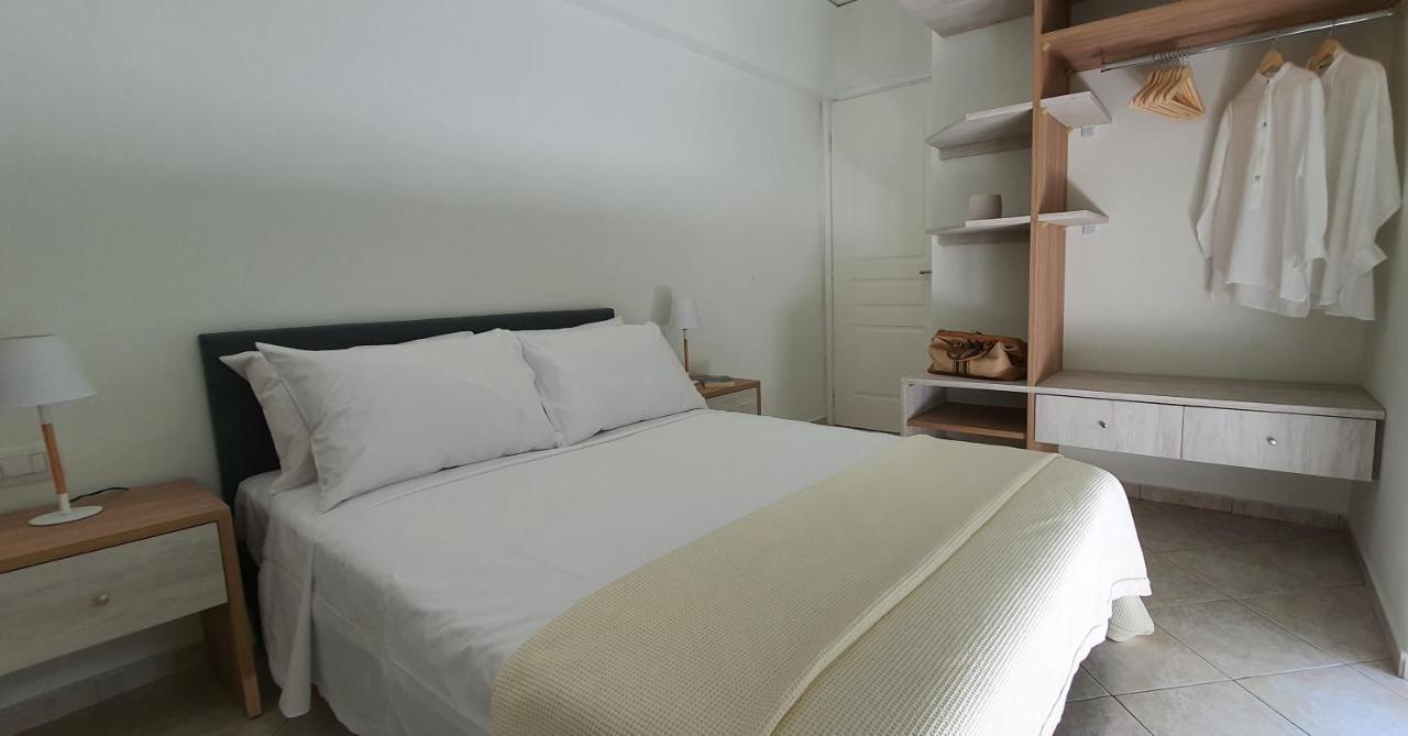 Rodos 33 Apartament